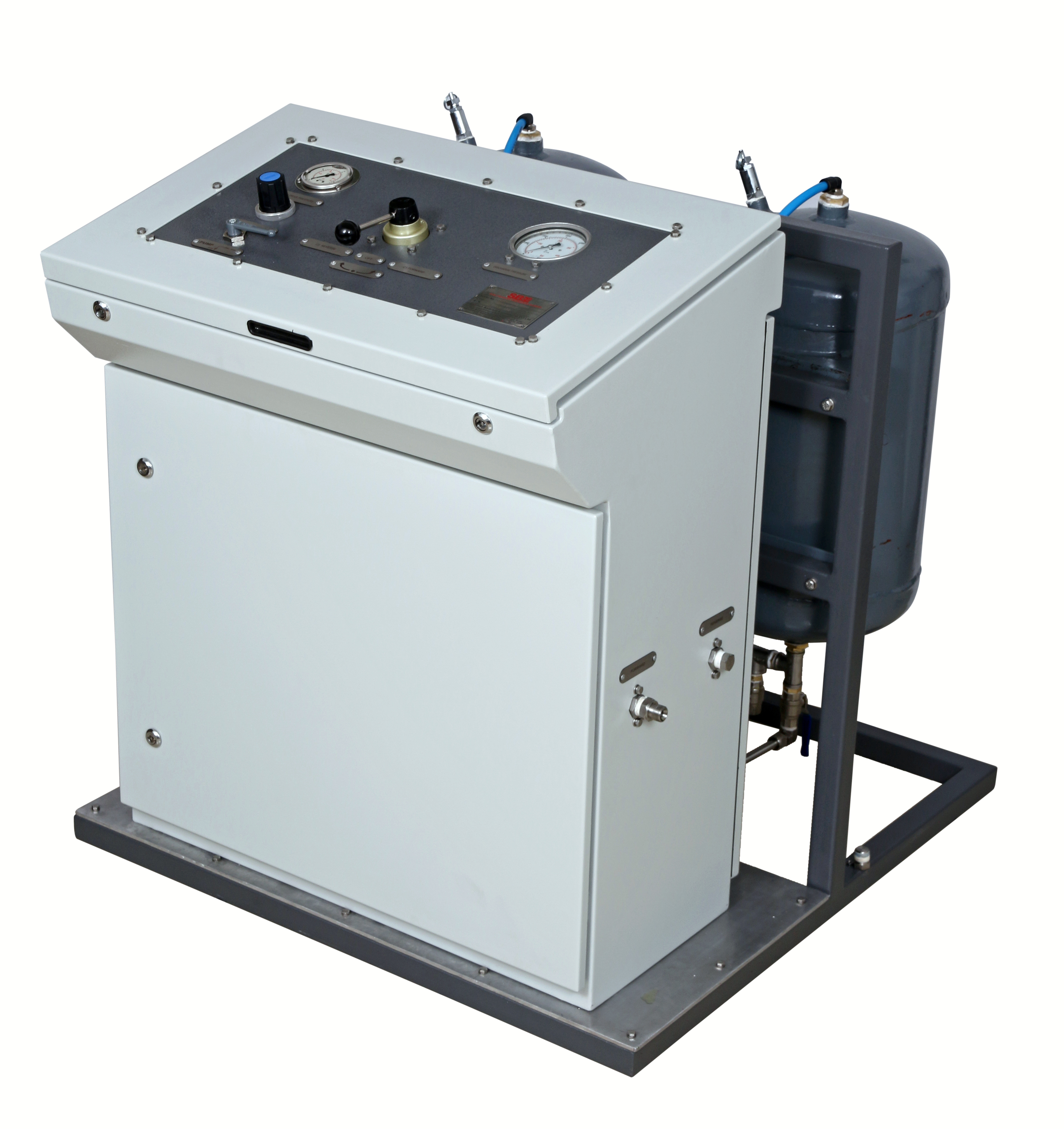 Hydraulic control panel for long pressure holding cycles (eg. filter press)